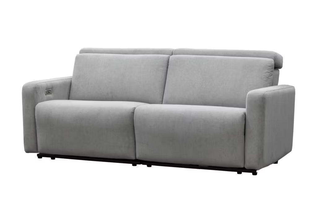3002 Patty Sofa/Loveseat