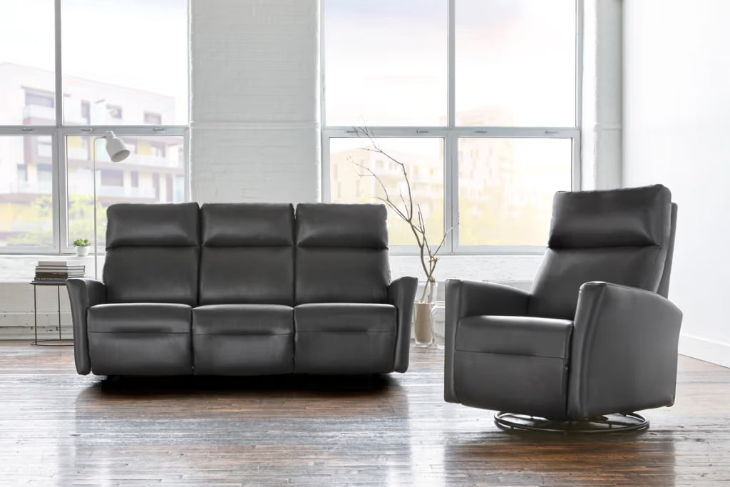 L005 Lola Sofa/Loveseat