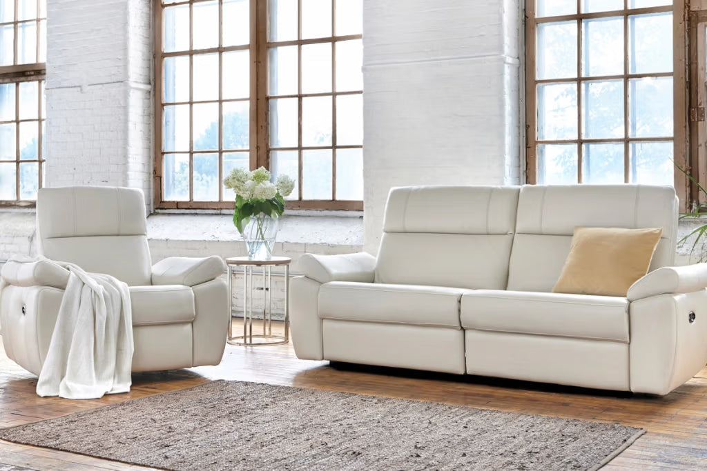 4019 Turner Sofa/Loveseat