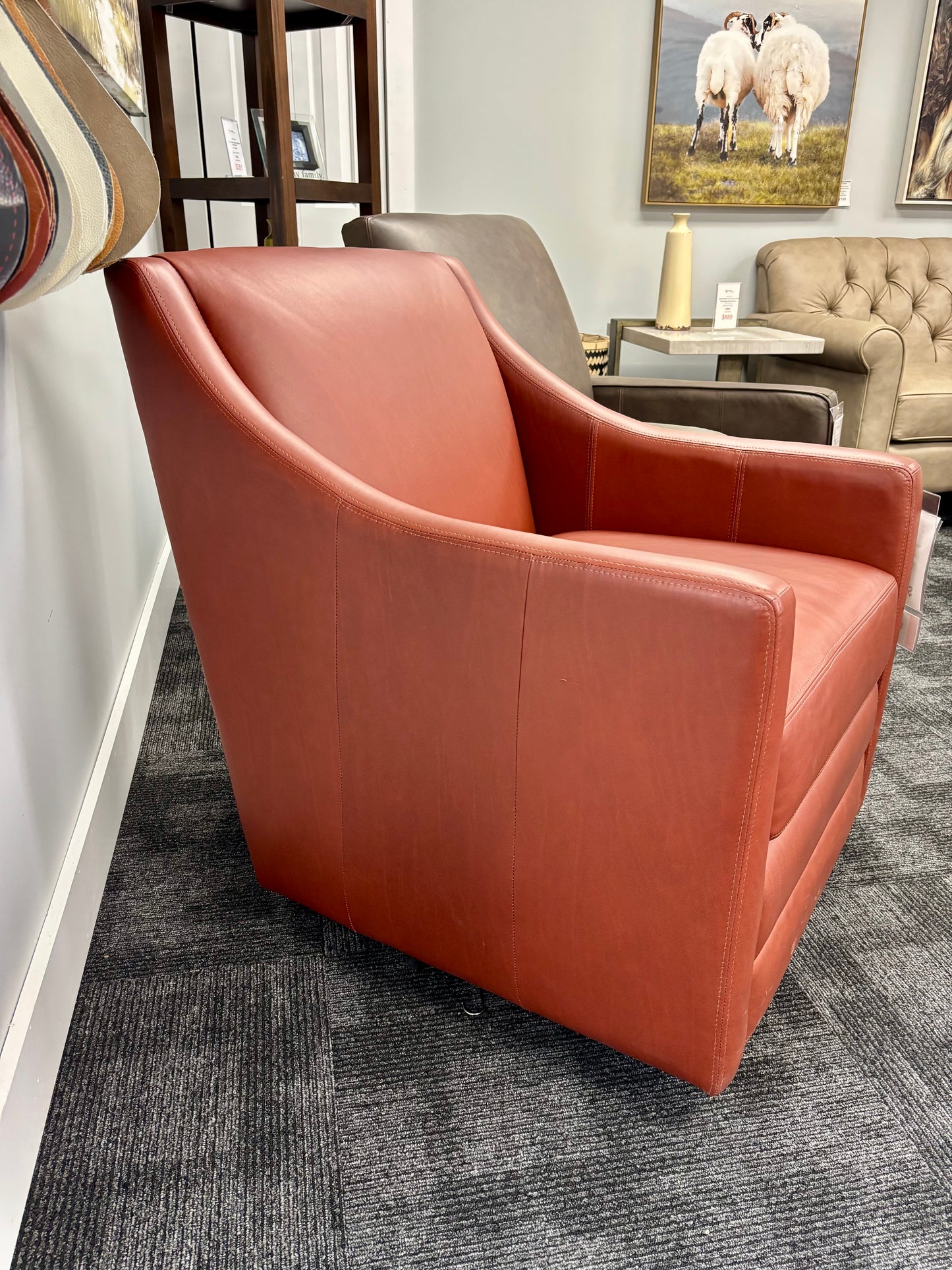 3443 - Swivel Chair