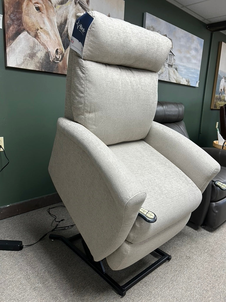 1A02 - Codie Power Lift Recliner
