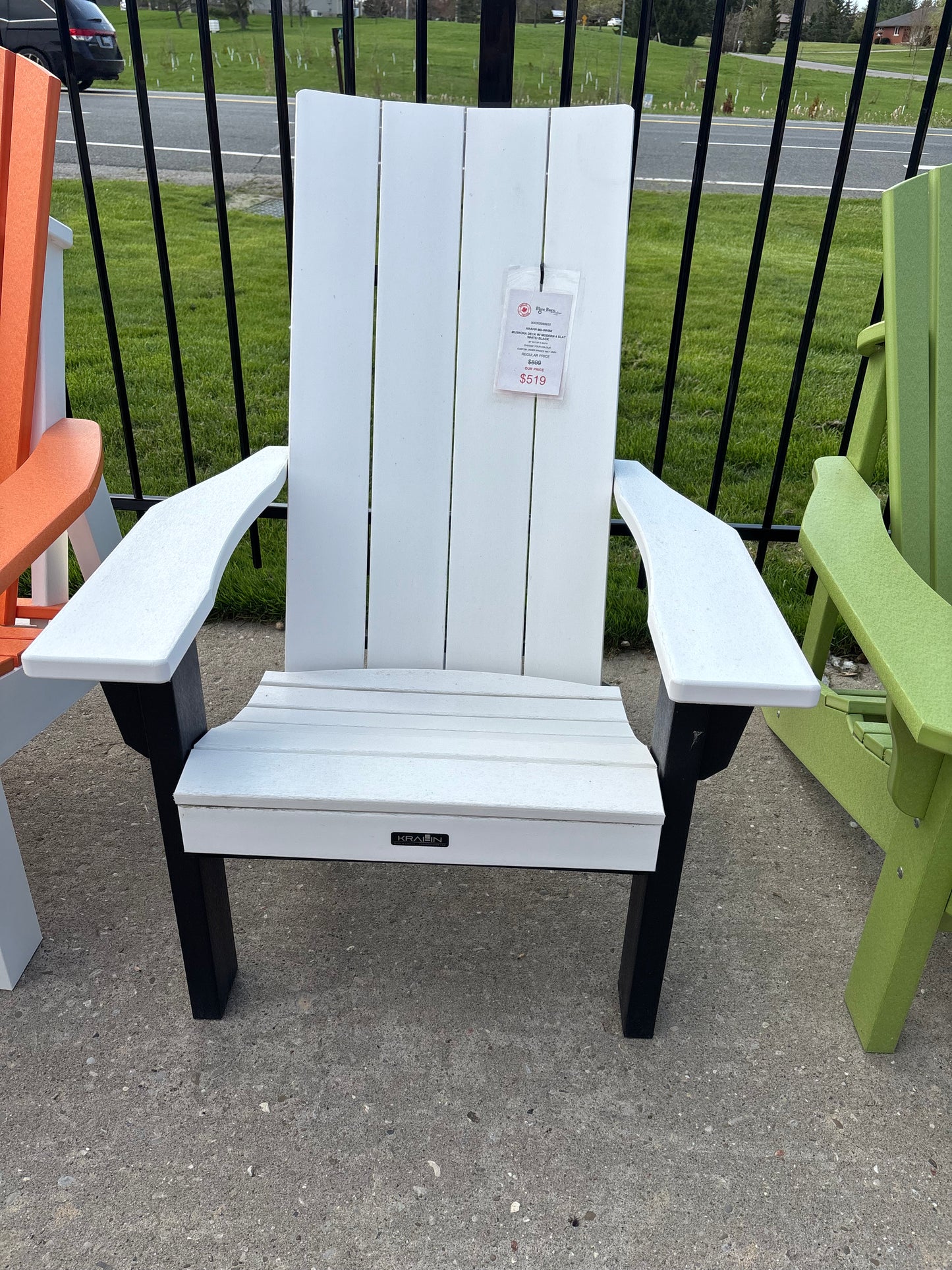 MD - Muskoka Deck Chair w/4 Modern Slat