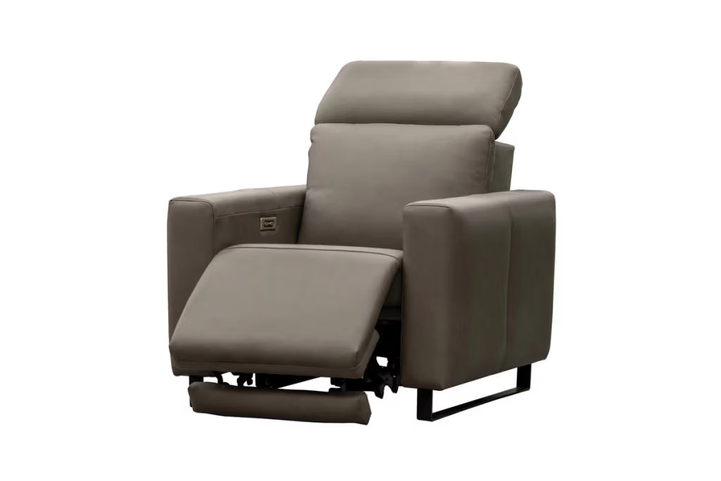 F099 Florent Chair