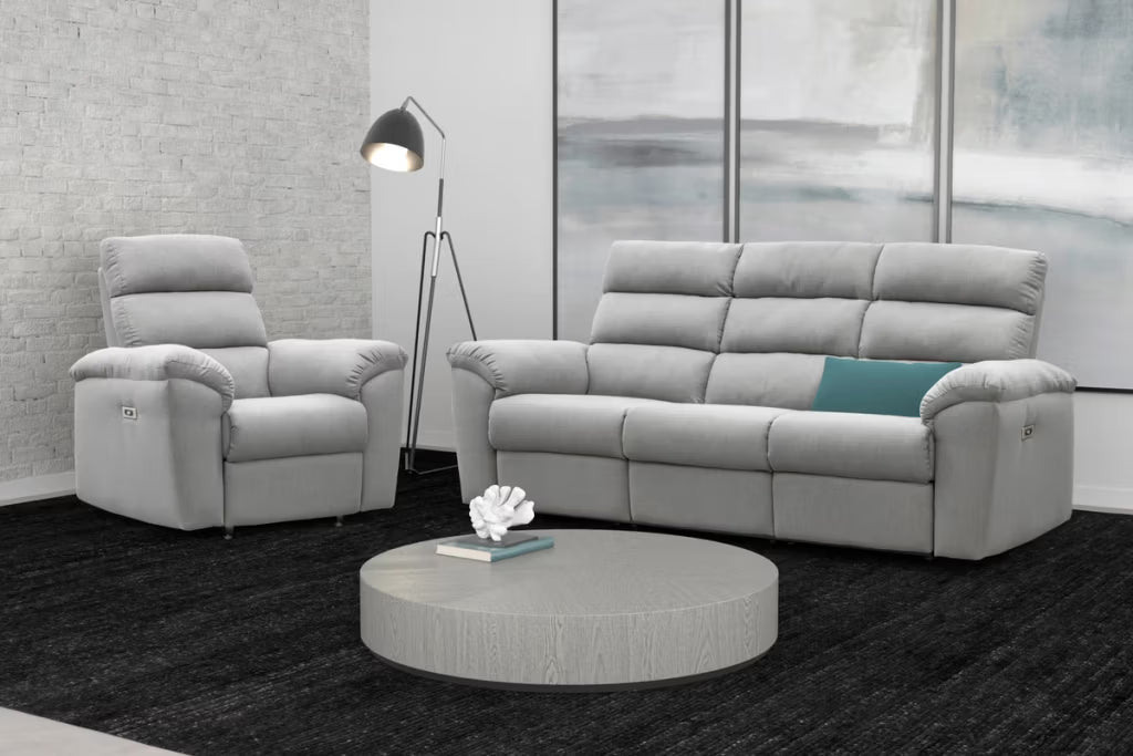 6099 Emma Sofa/Loveseat
