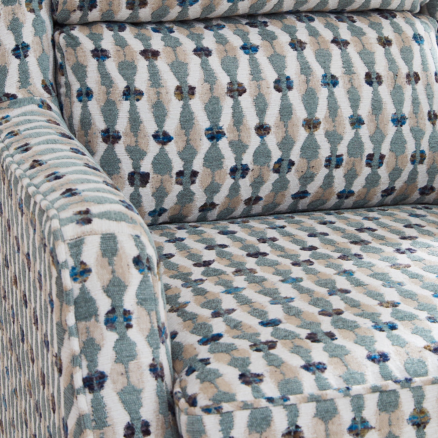 Sulton Club Chair