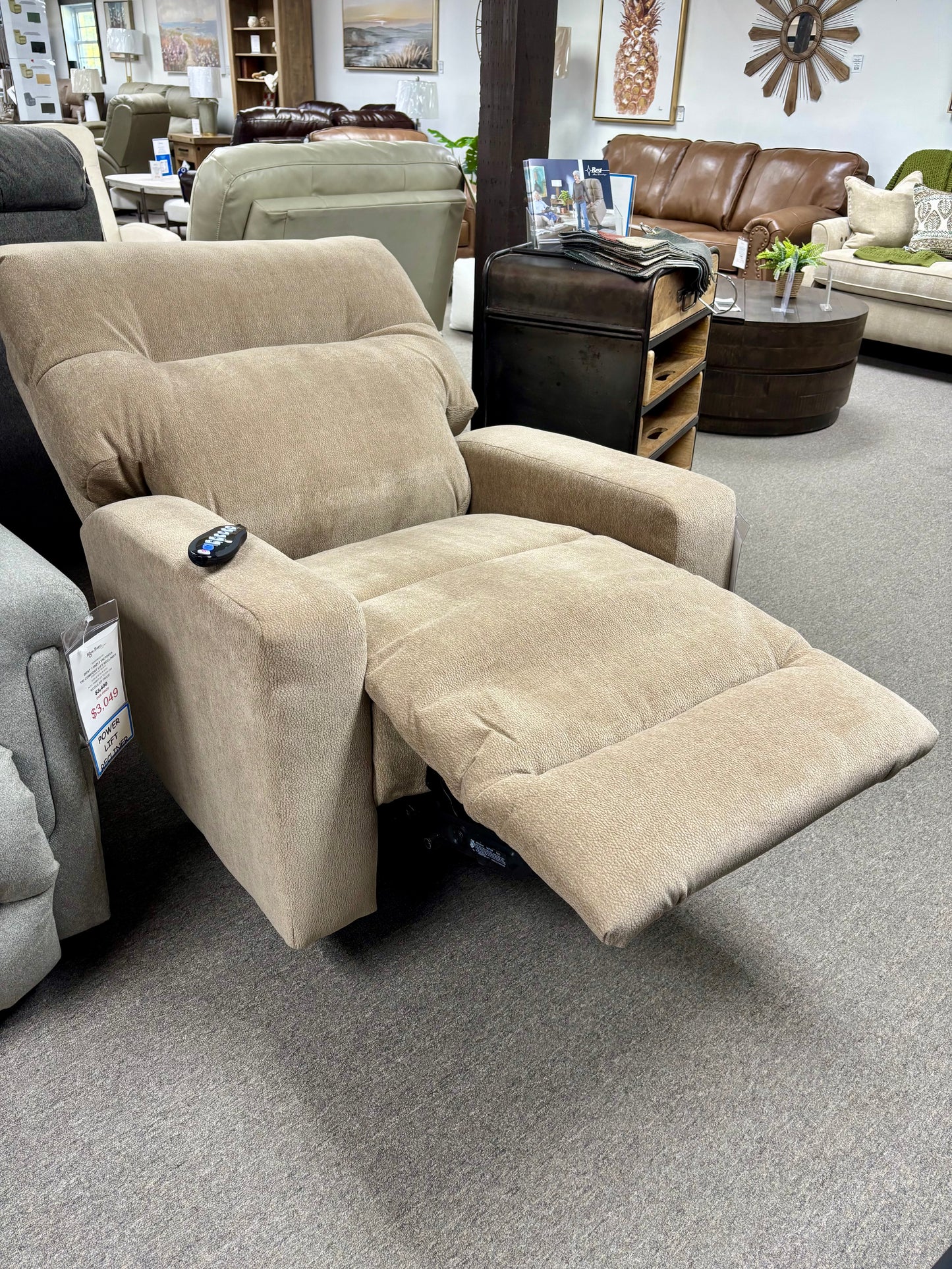 Kenley Cozzia Lift Reclining Chair W/ Heat & Massage