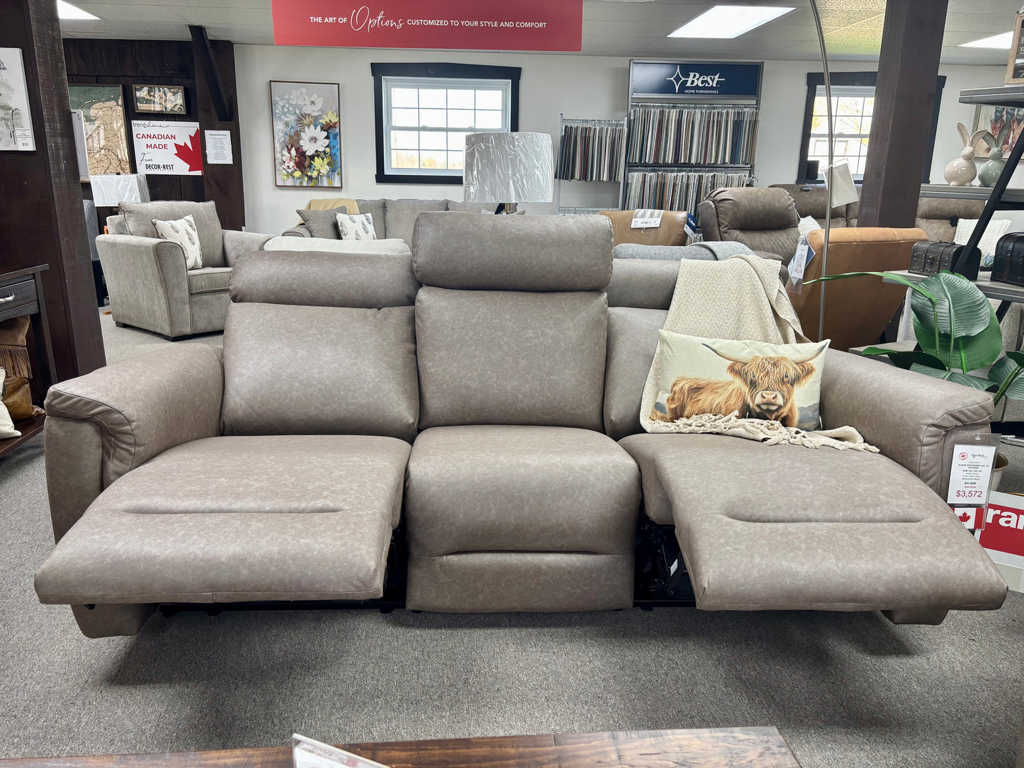 4000 Art of Options Reclining Sofa