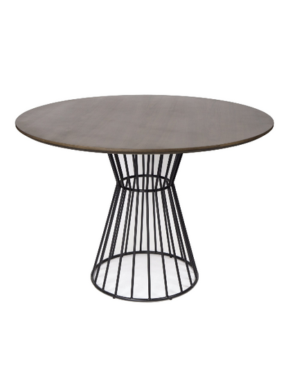 Elie Table & Liam Chairs