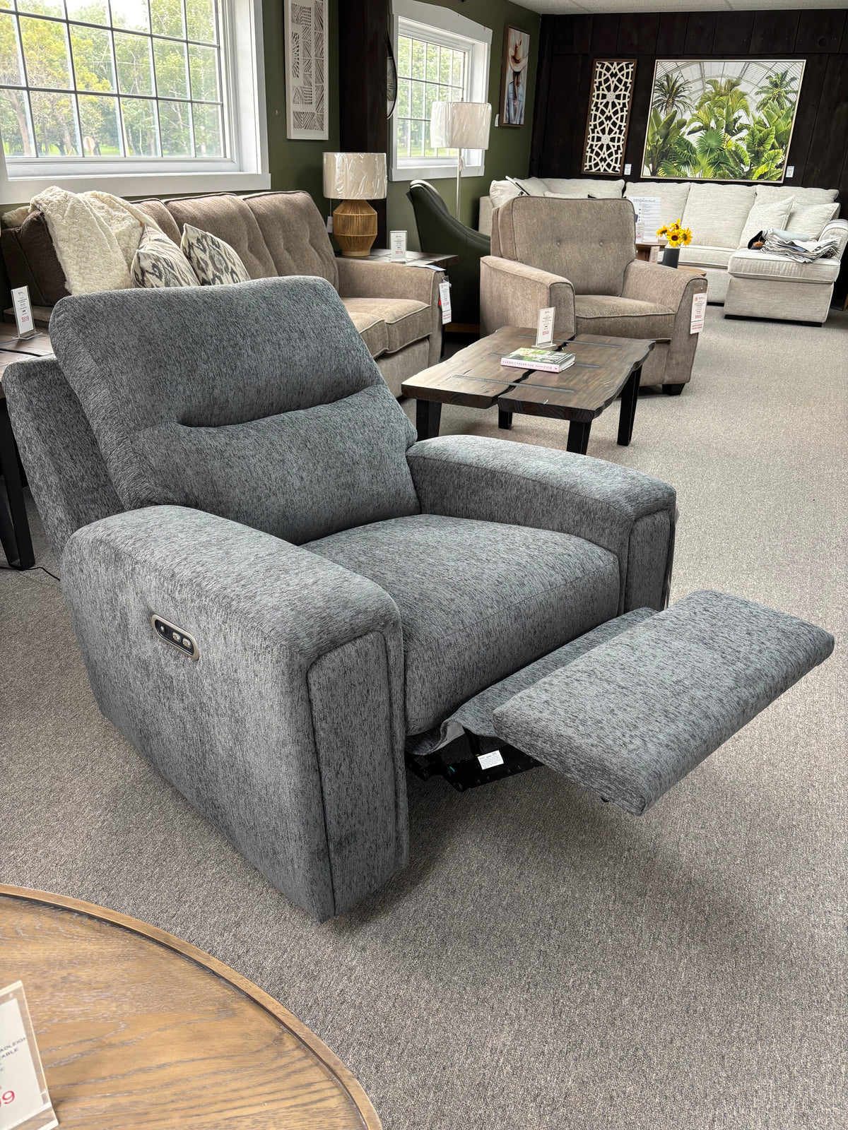 M8500PH-03 Power Reclining Chair w/ Headrest