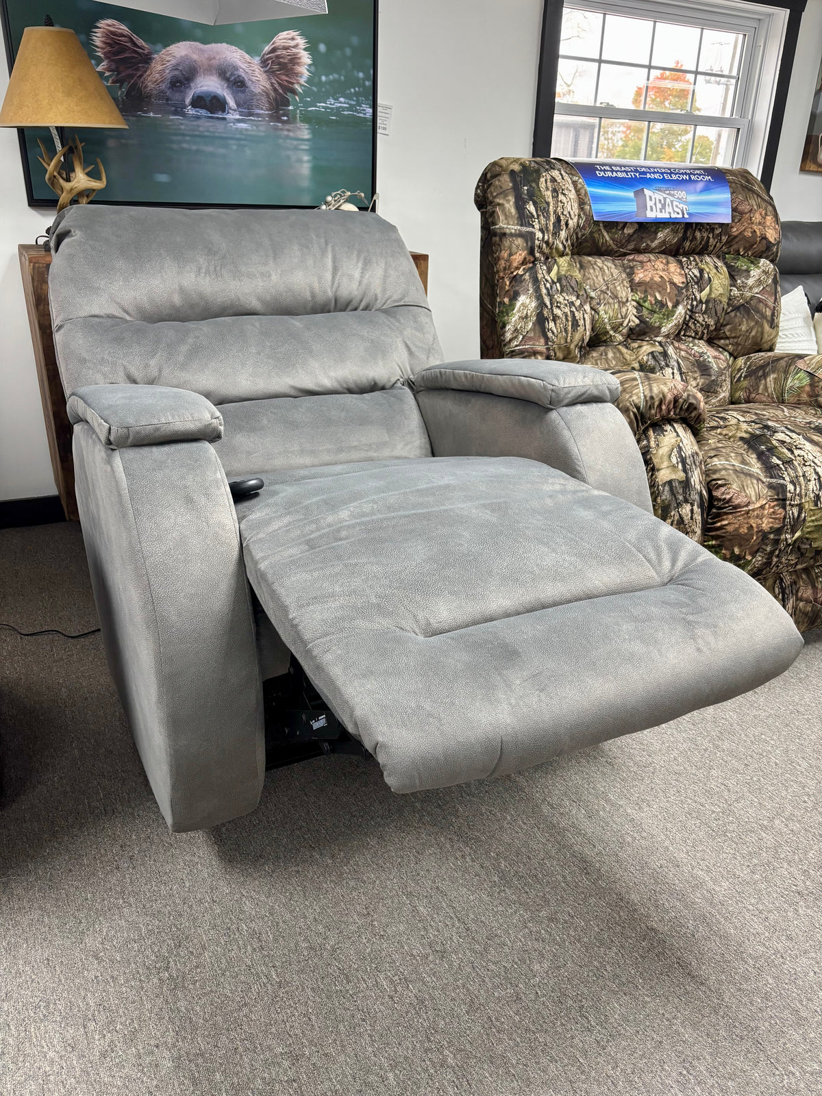 Mastodon Recliner - Beast