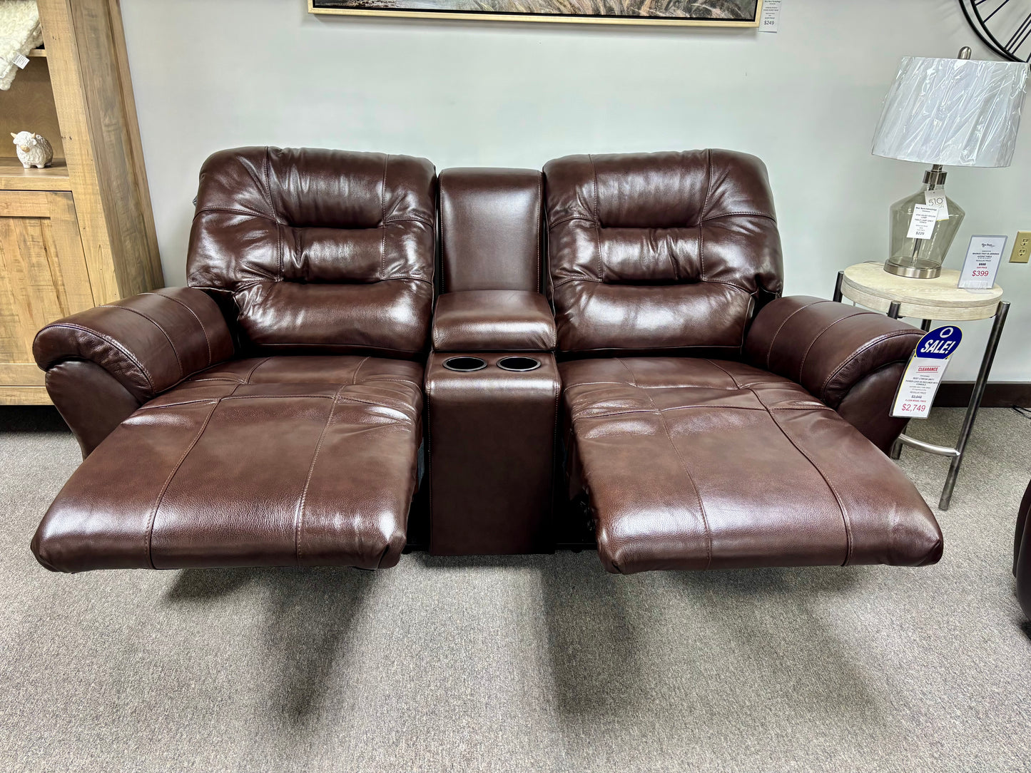 L730CQ4 - Unity Loveseat