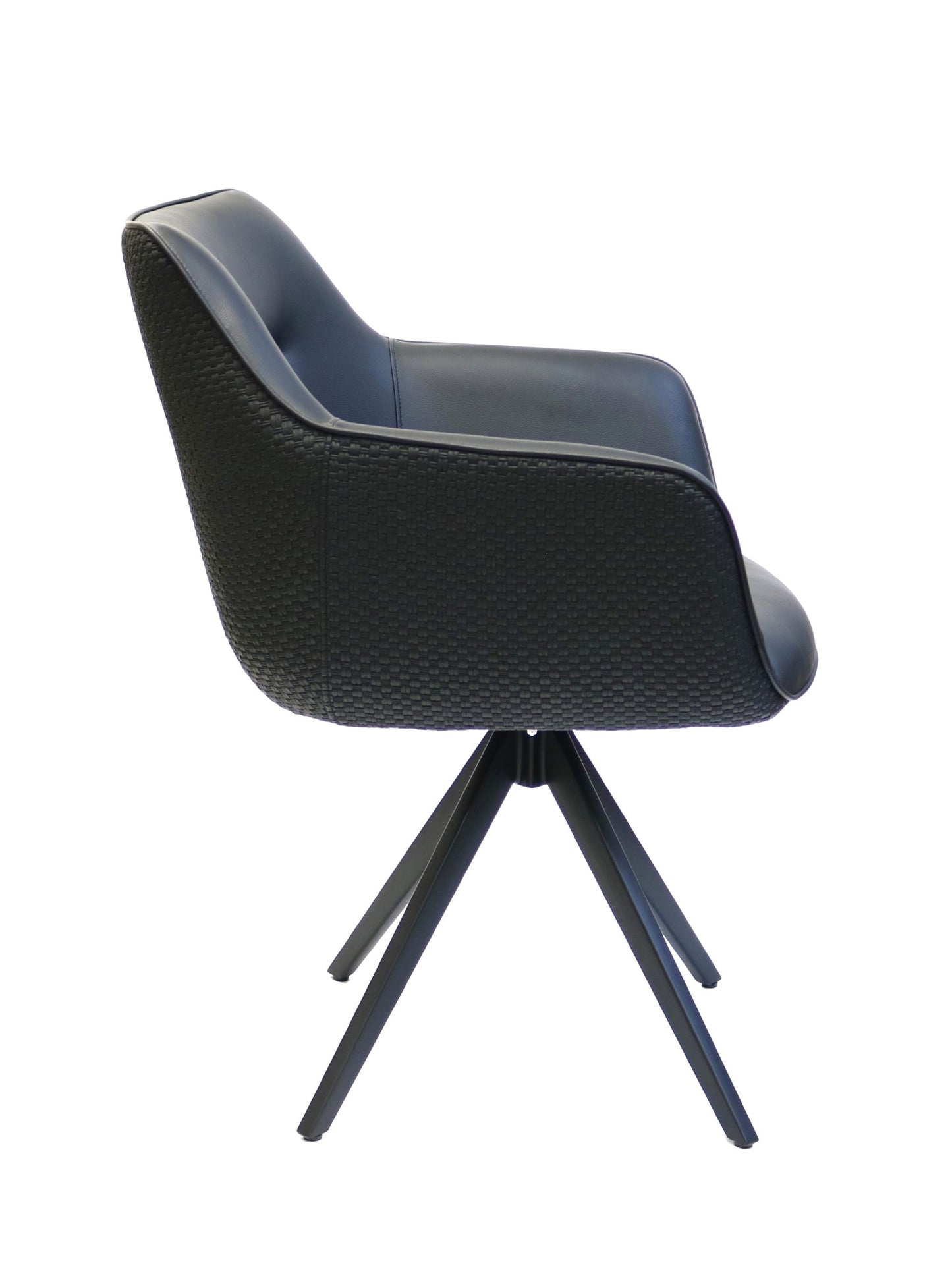 DC 636 - Adele Chair