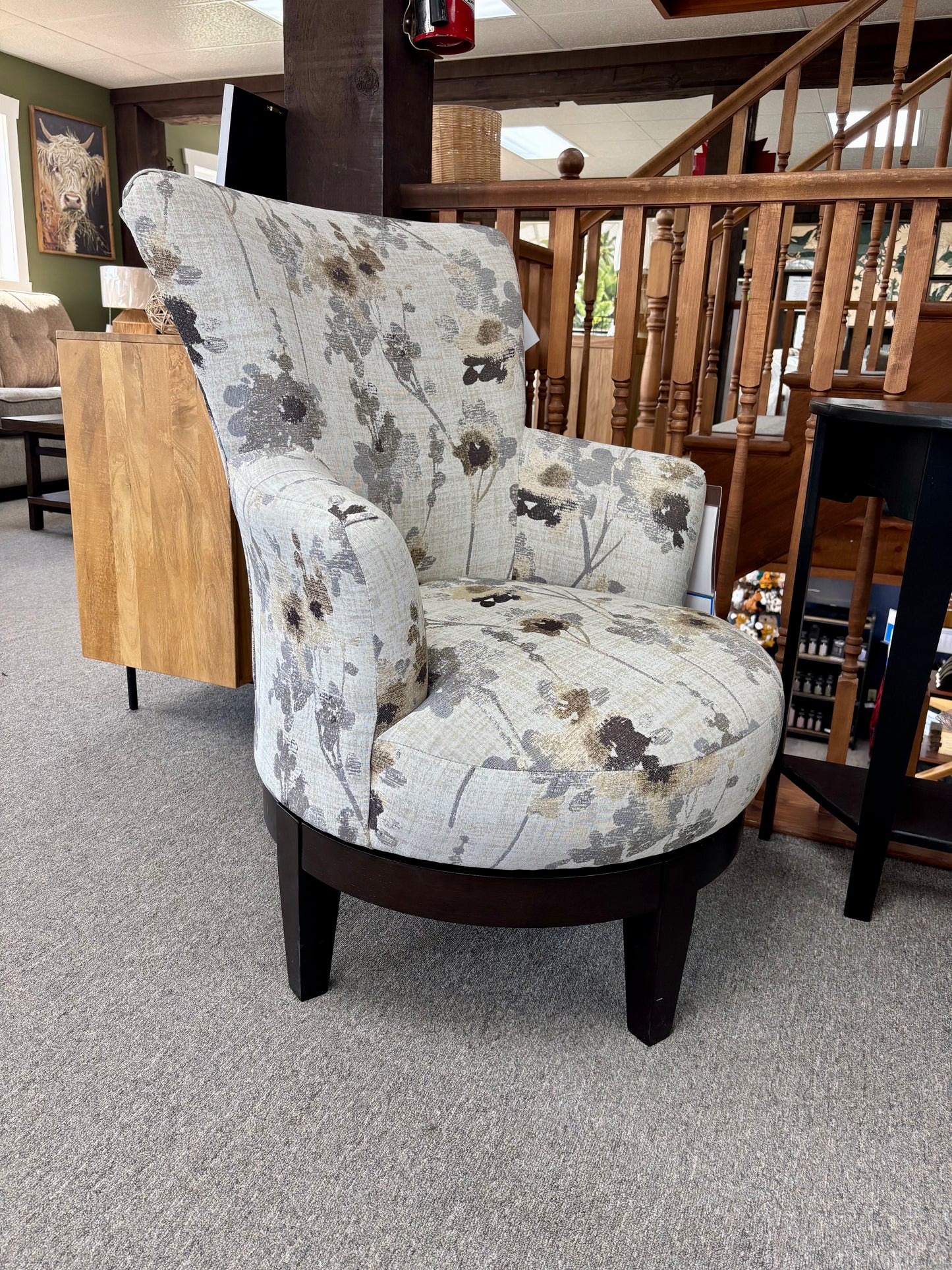 Justine Swivel Chair