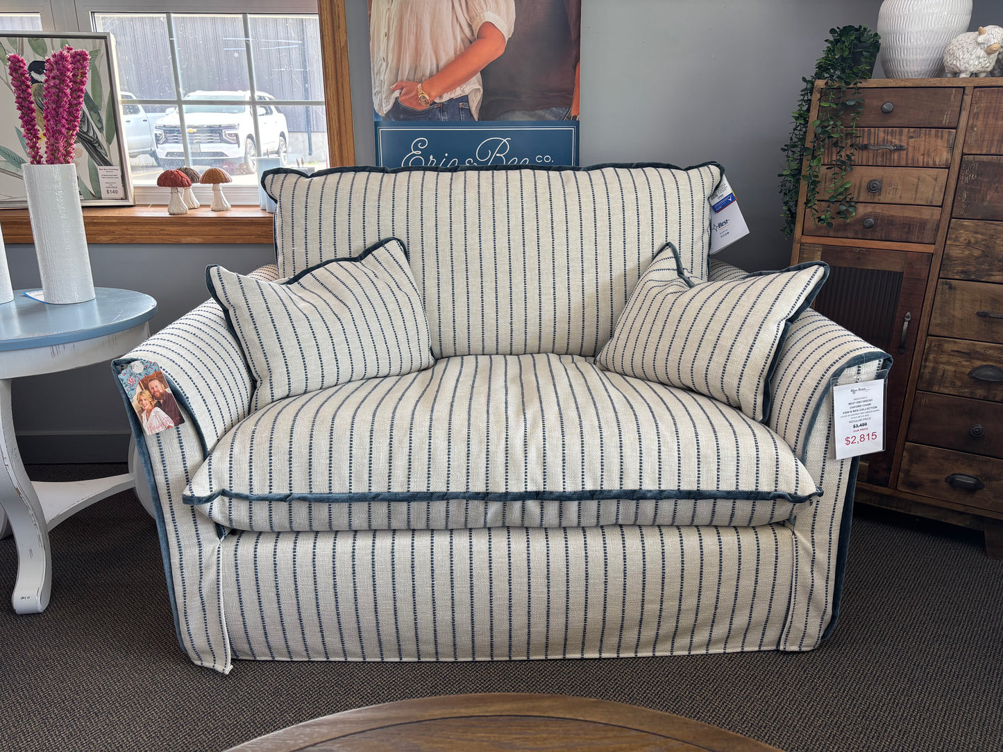 Oxford Stationary Chair & 1/2 - Erin & Ben Collection