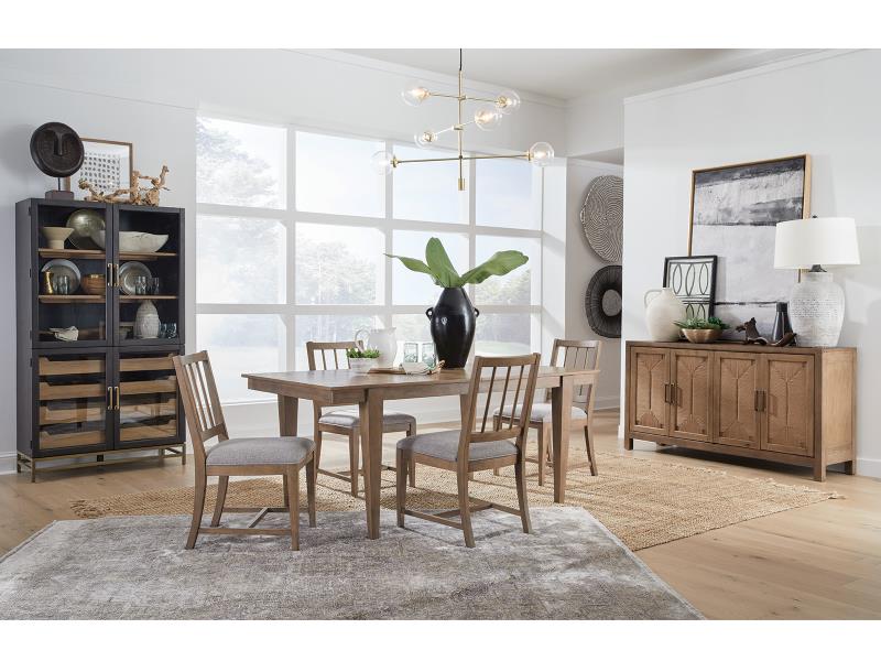 D5570 - Lindon Dining