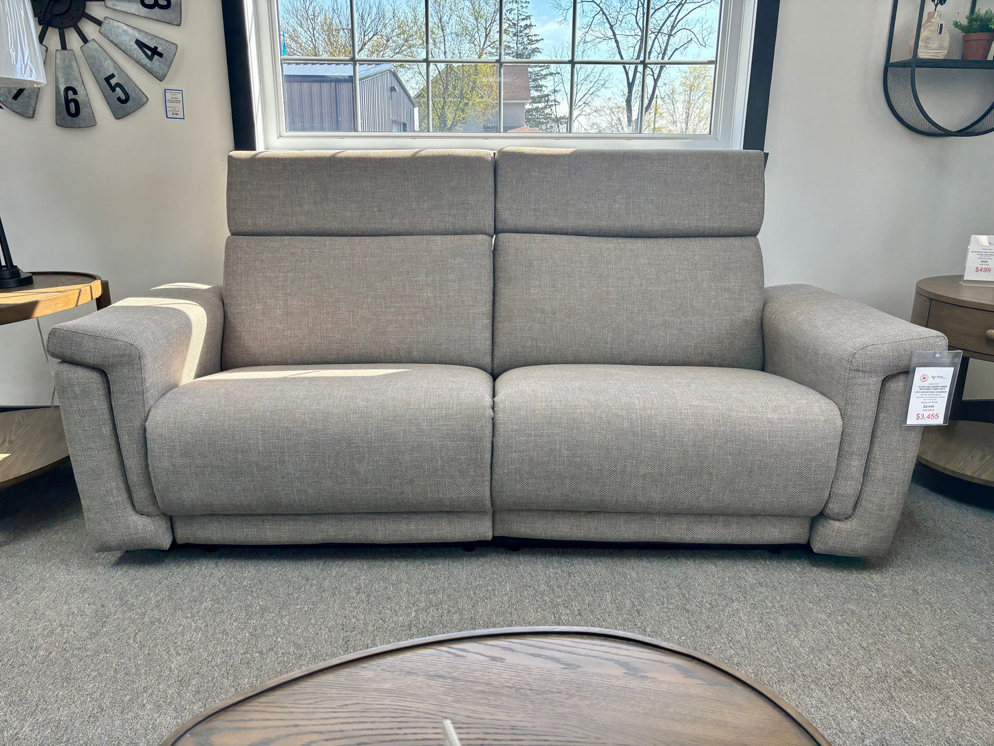 3005 Nevin Sofa