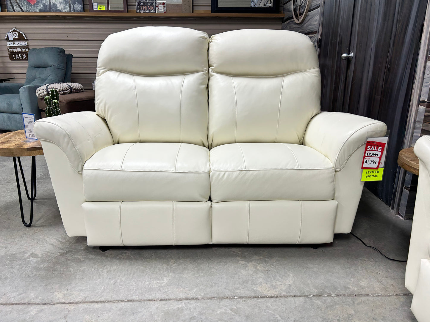 L420RP4 - Caitlin Leather Power Reclining Loveseat