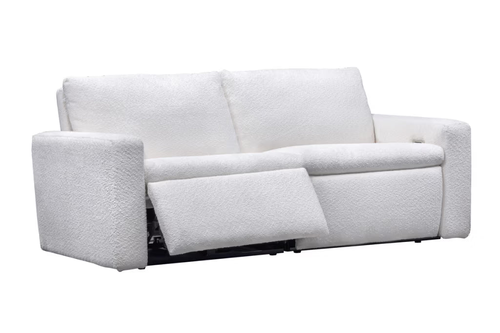 9099 Blanche Sofa