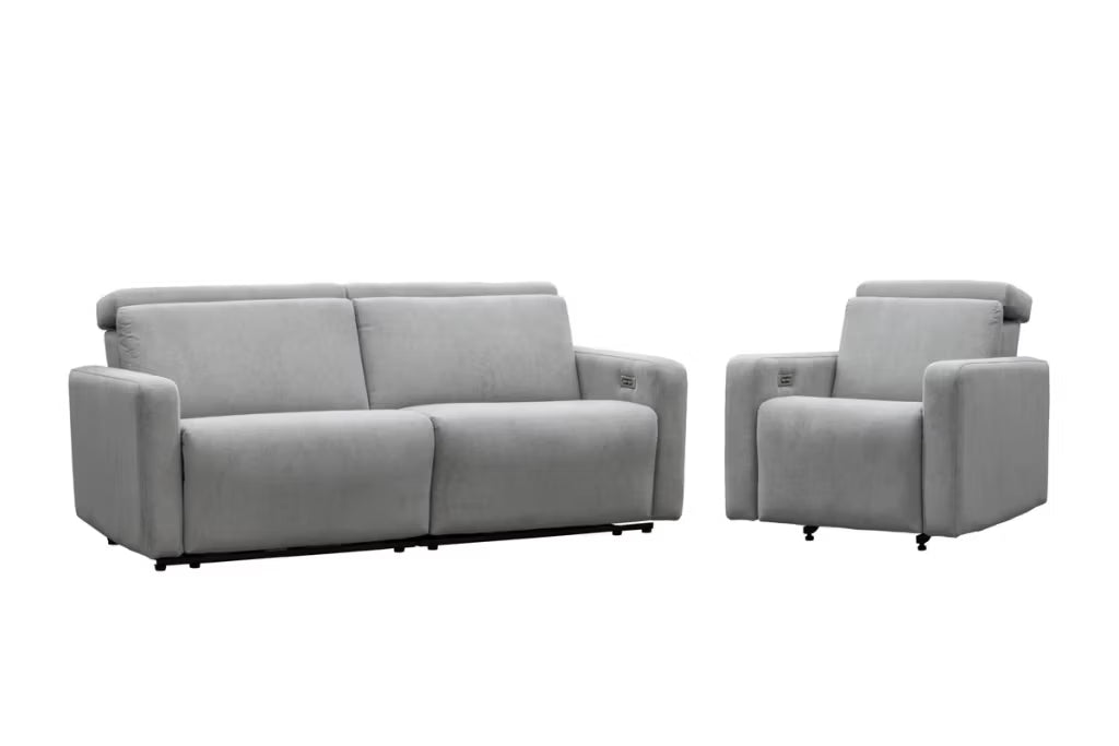 3002 Patty Sofa/Loveseat